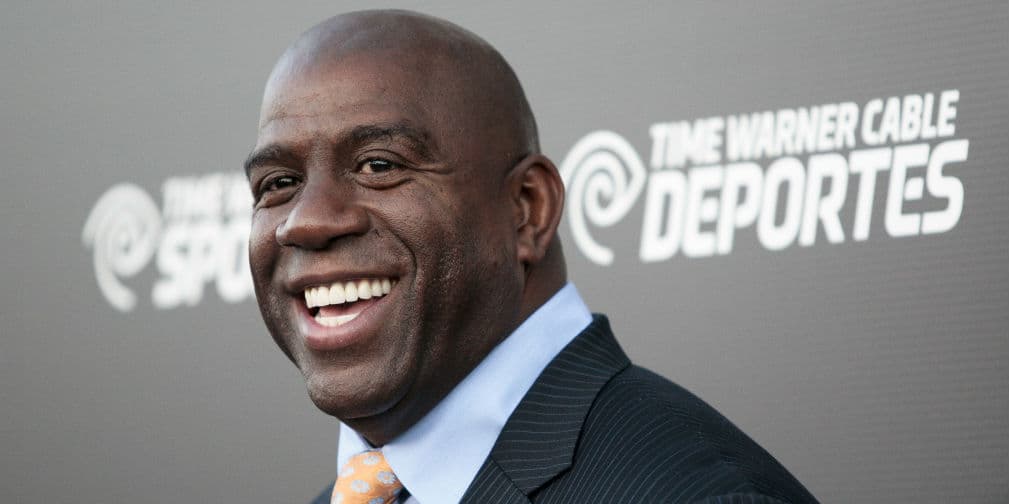 4. Magic Johnson: El ex basquetbolista sorprendió cuando, en 1991, anunció que padecía el VIH.